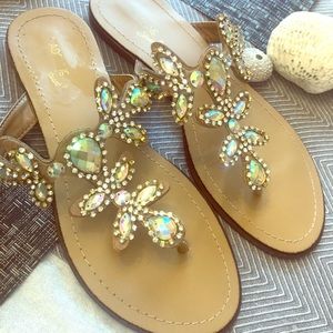 🏖⛱Blinged out Rhinestone flip flops 👙⛱🏖